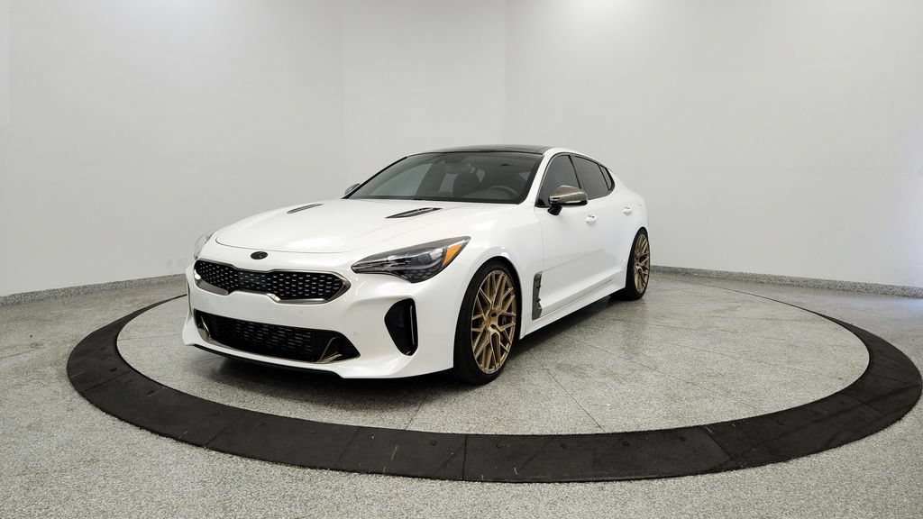 Used 2021 Kia Stinger GT1 image 8