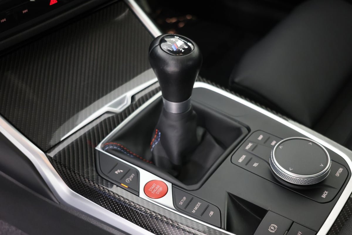Used 2023 BMW M2 w/ Lighting Package RWD image 6
