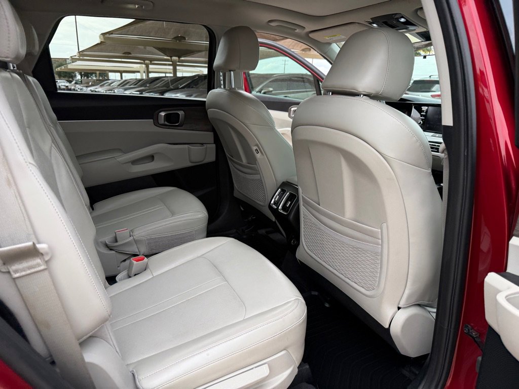 Used 2021 Kia Sorento EX w/ Panoramic Sunroof Package FWD image 20