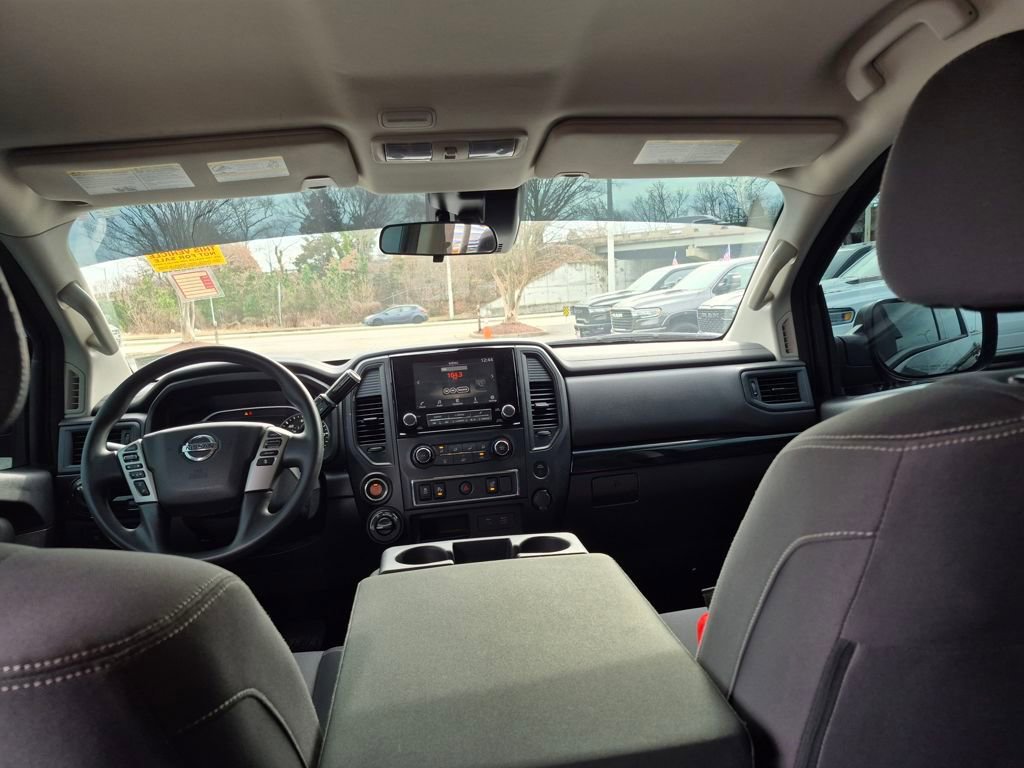 Used 2022 Nissan Titan SV w/ Accessory Utility Package image 12