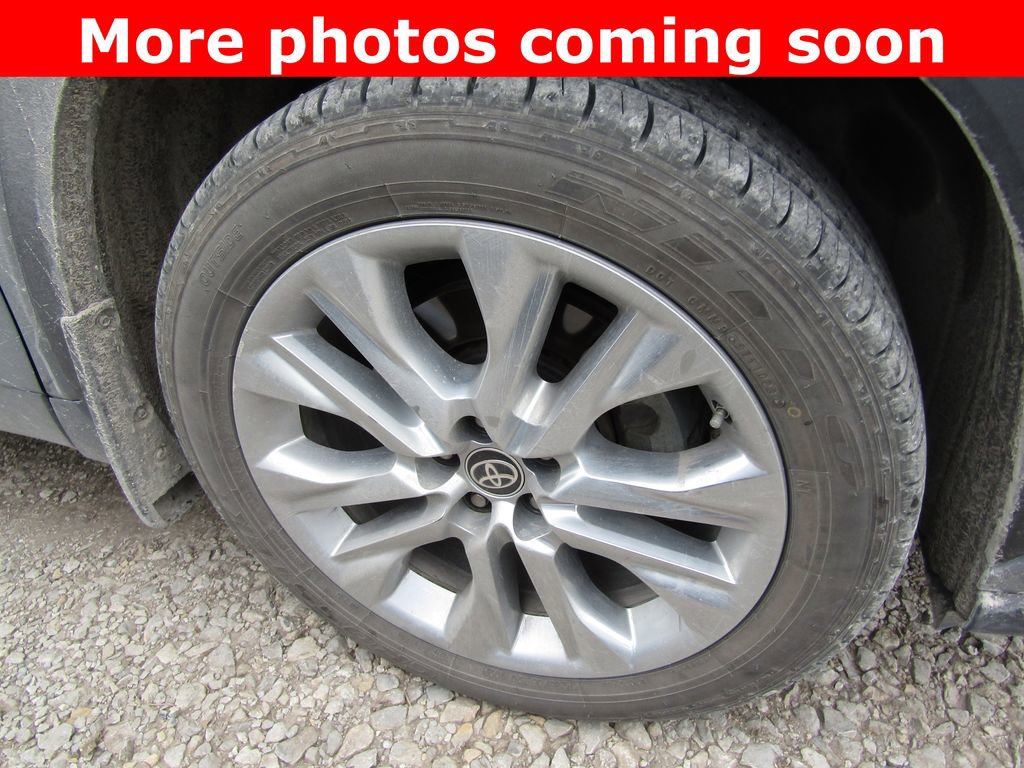 Used 2020 Toyota Highlander Limited image 9