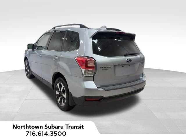 Used 2018 Subaru Forester 2.5i Limited image 3