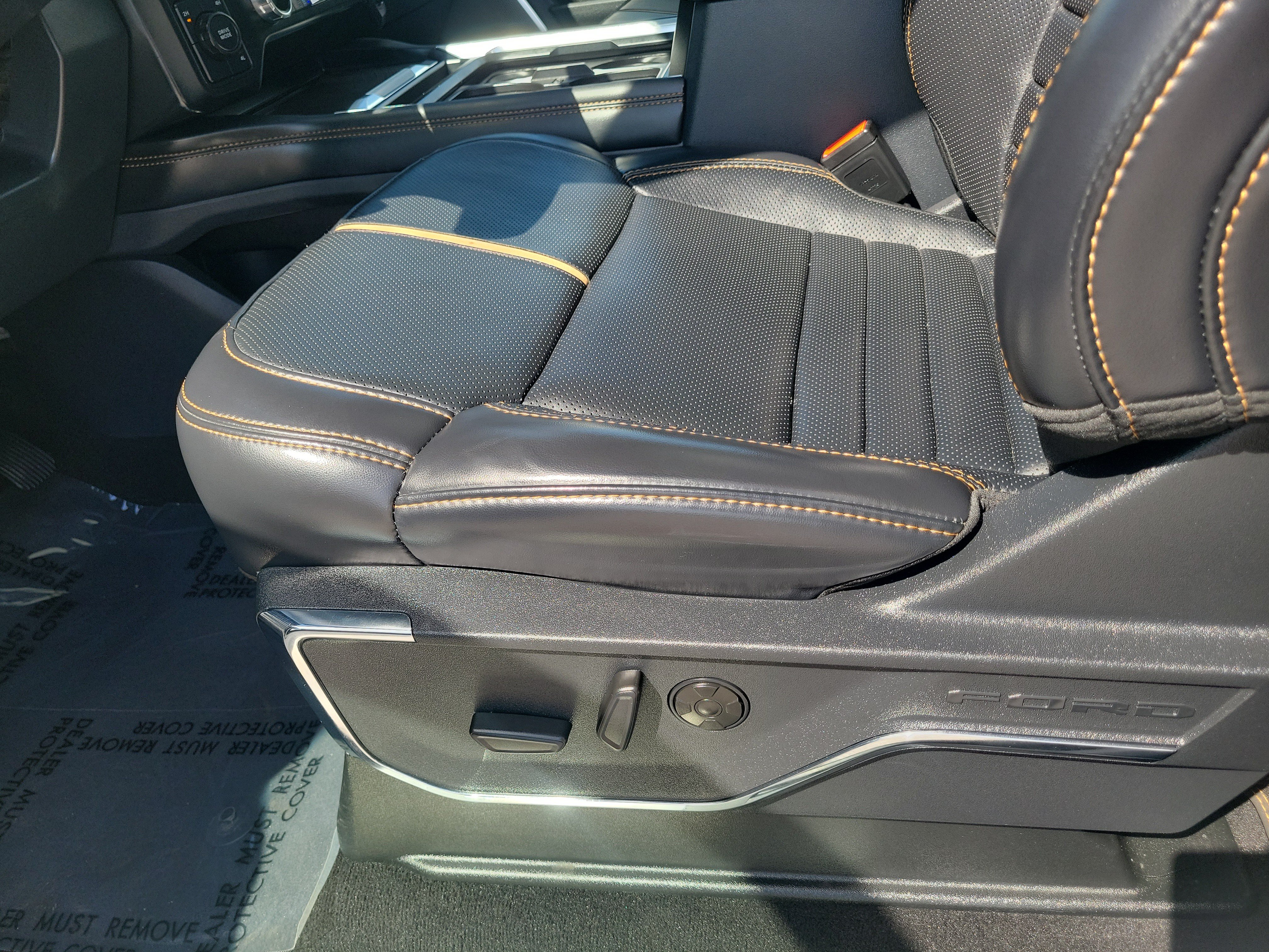 Used 2024 Ford F350 Platinum AWD/4WD image 21