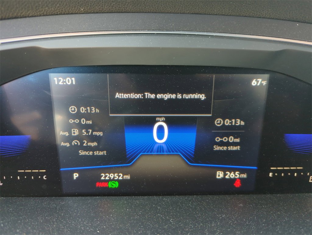 Used 2022 Volkswagen Tiguan SE R-Line image 45