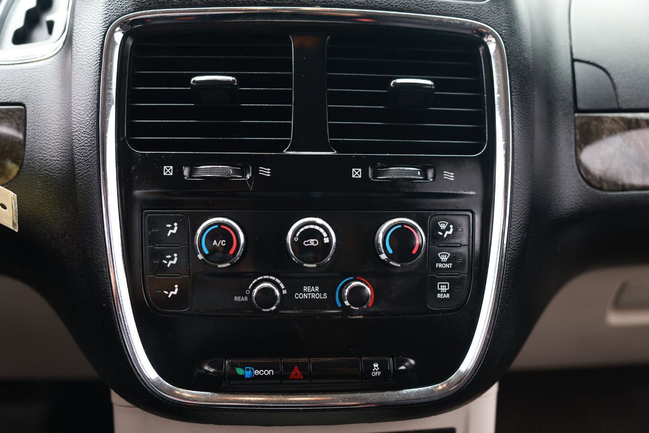 Used 2011 Dodge Grand Caravan Express w/ PWR Window Group image 32