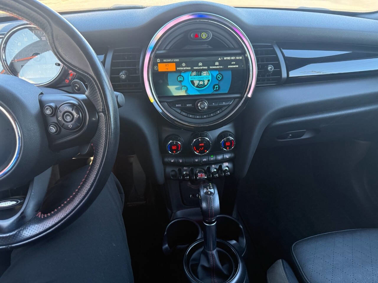 Used 2019 MINI Cooper S w/ Signature Upholstery Package image 17