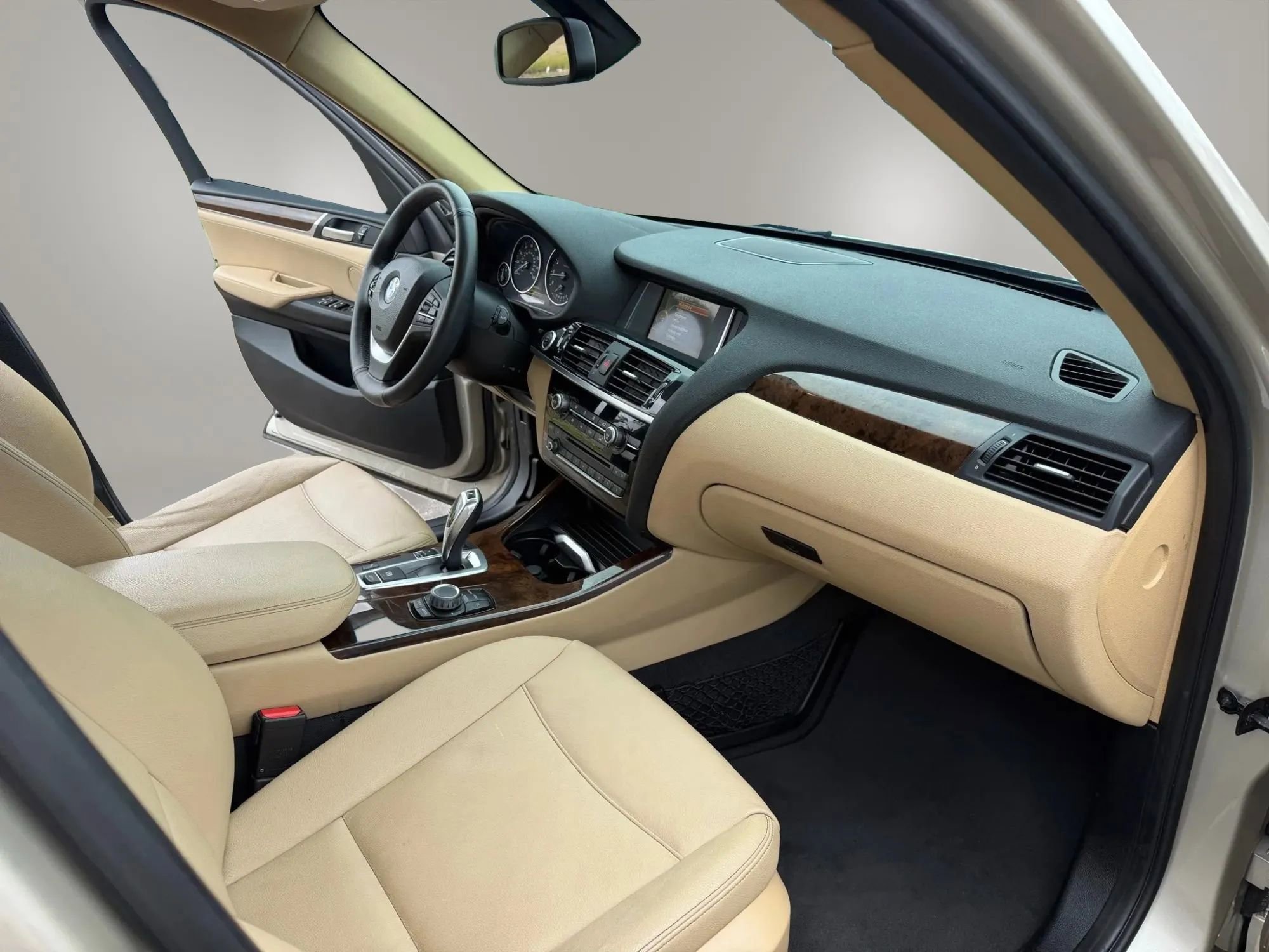 Used 2017 BMW X3 sDrive28i image 16