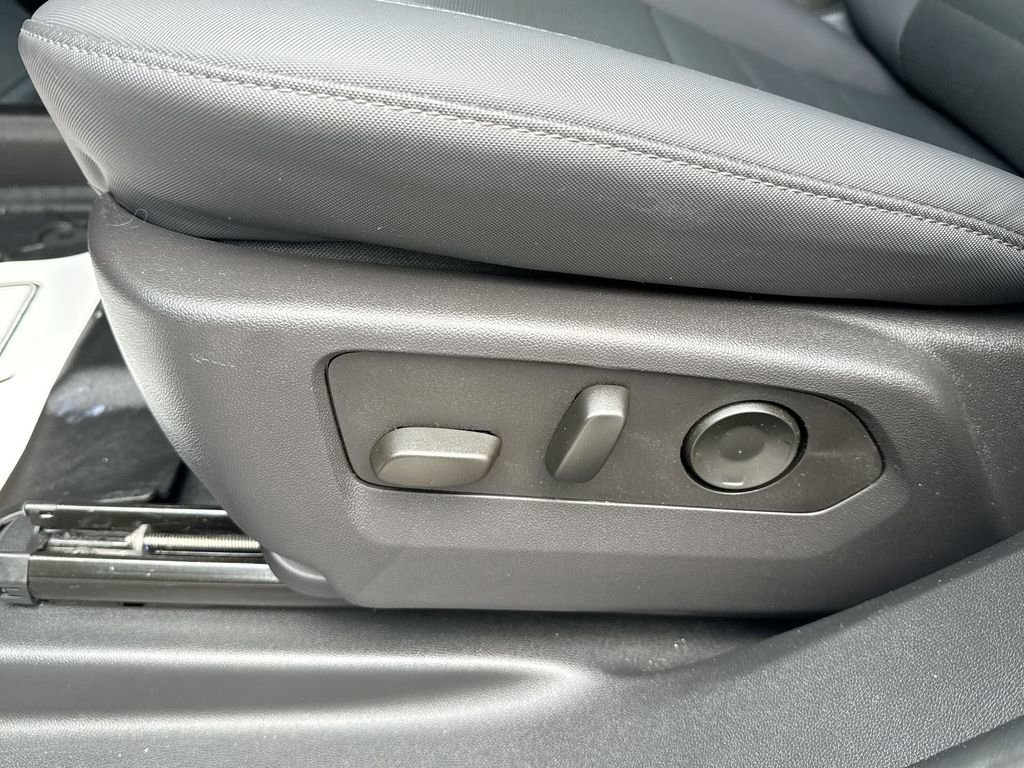 Used 2024 GMC Hummer EV 3X image 14