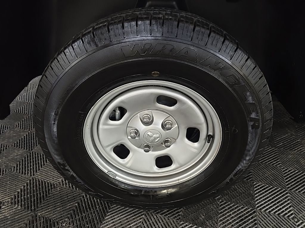 Used 2023 RAM 1500 Tradesman image 15