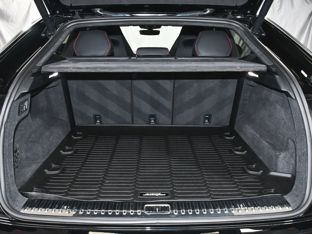 Used 2020 Lamborghini Urus image 73