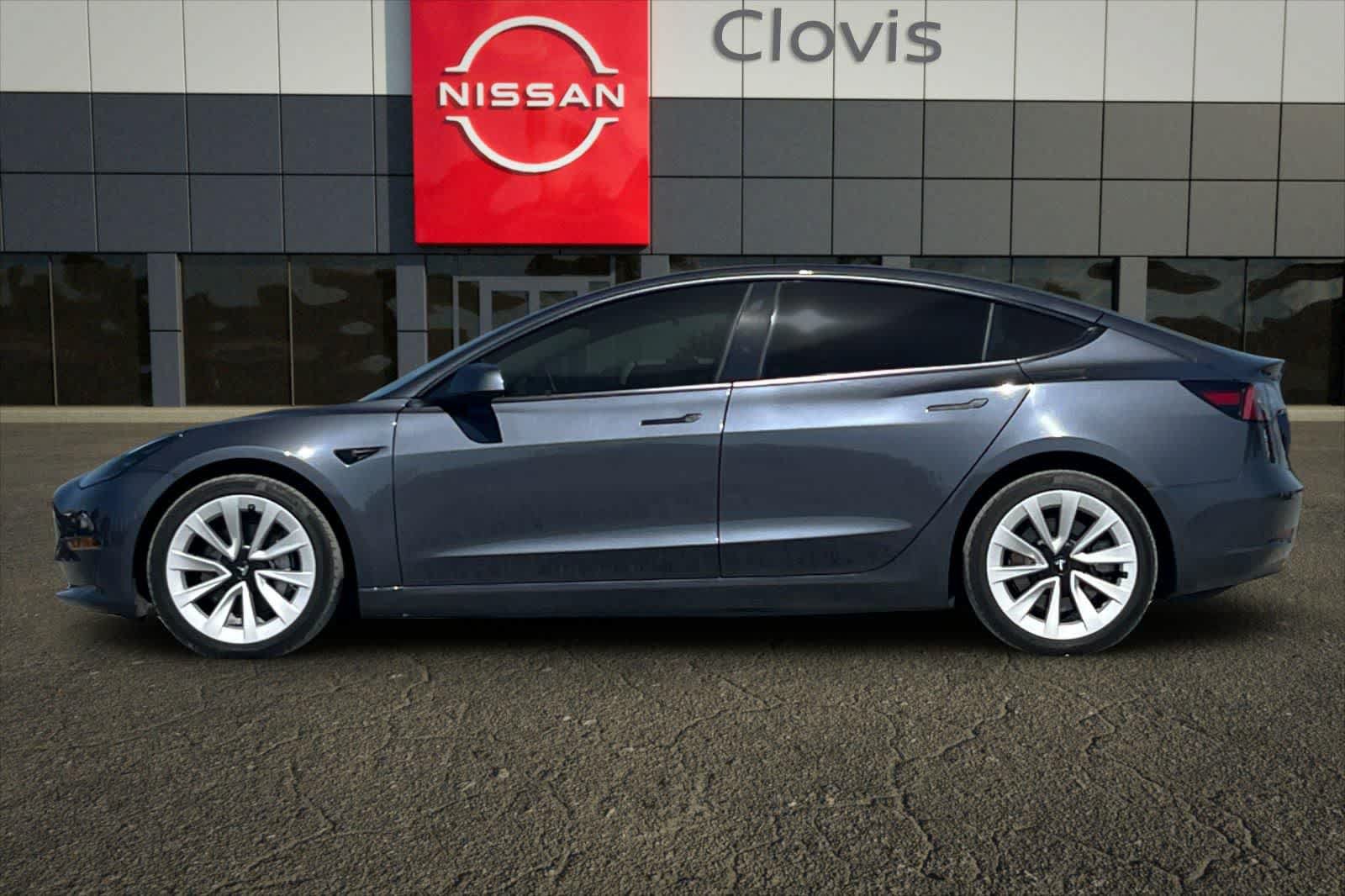 Used 2023 Tesla Model 3 Standard Range RWD image 6