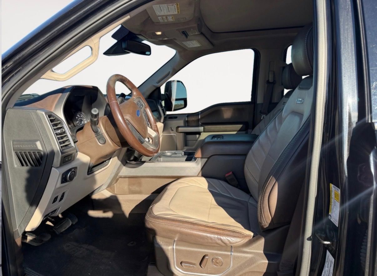 Used 2019 Ford F350 Limited image 14