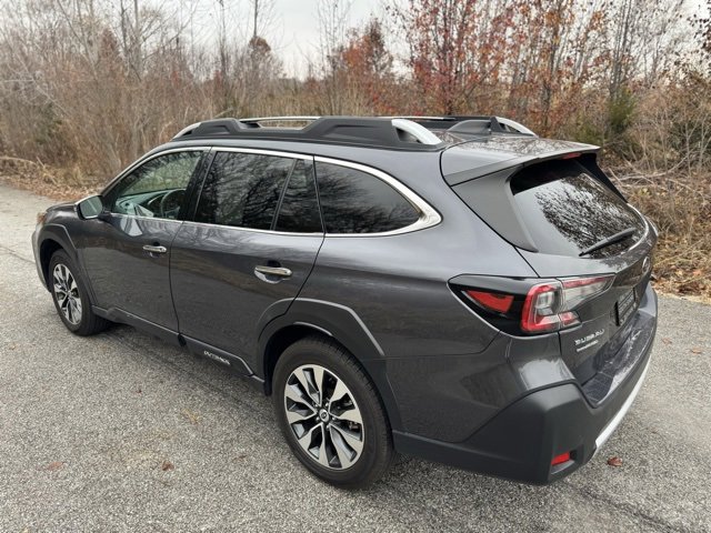 Used 2024 Subaru Outback Touring XT image 8