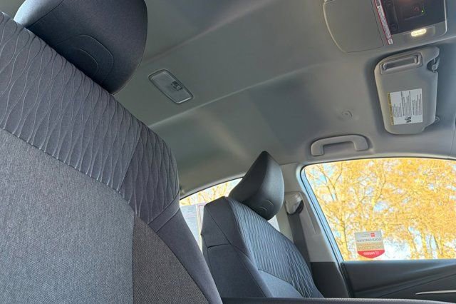 Used 2025 Toyota Camry LE image 16