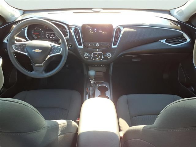 Used 2023 Chevrolet Malibu LS w/ Driver Confidence Package FWD image 12