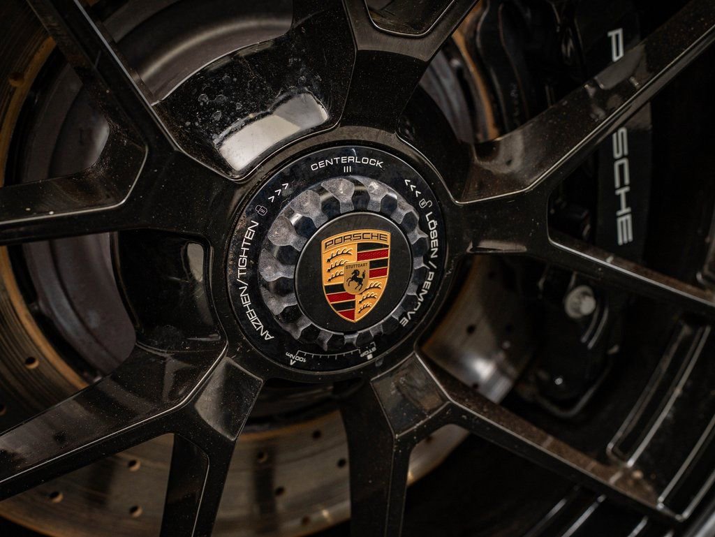 Certified 2025 Porsche 911 Carrera GTS RWD image 12