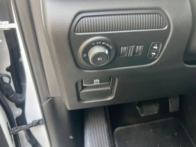 Used 2024 Jeep Wagoneer Series II w/ Flexible Seating Group AWD/4WD image 20