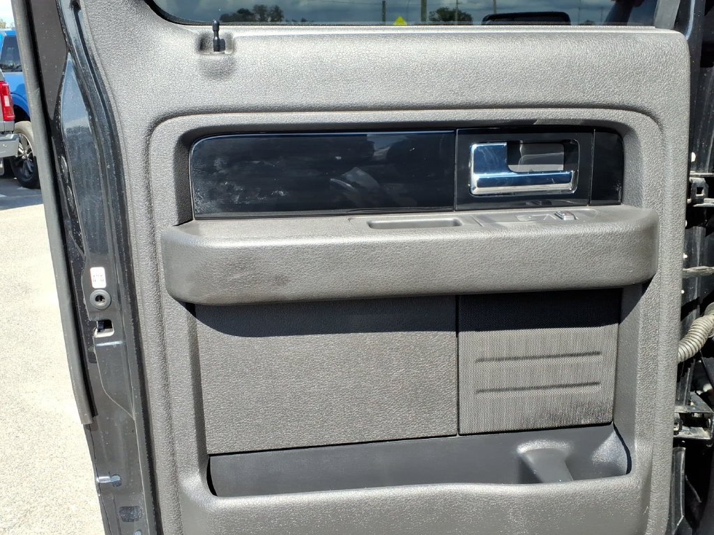 Used 2014 Ford F150 Limited RWD image 19