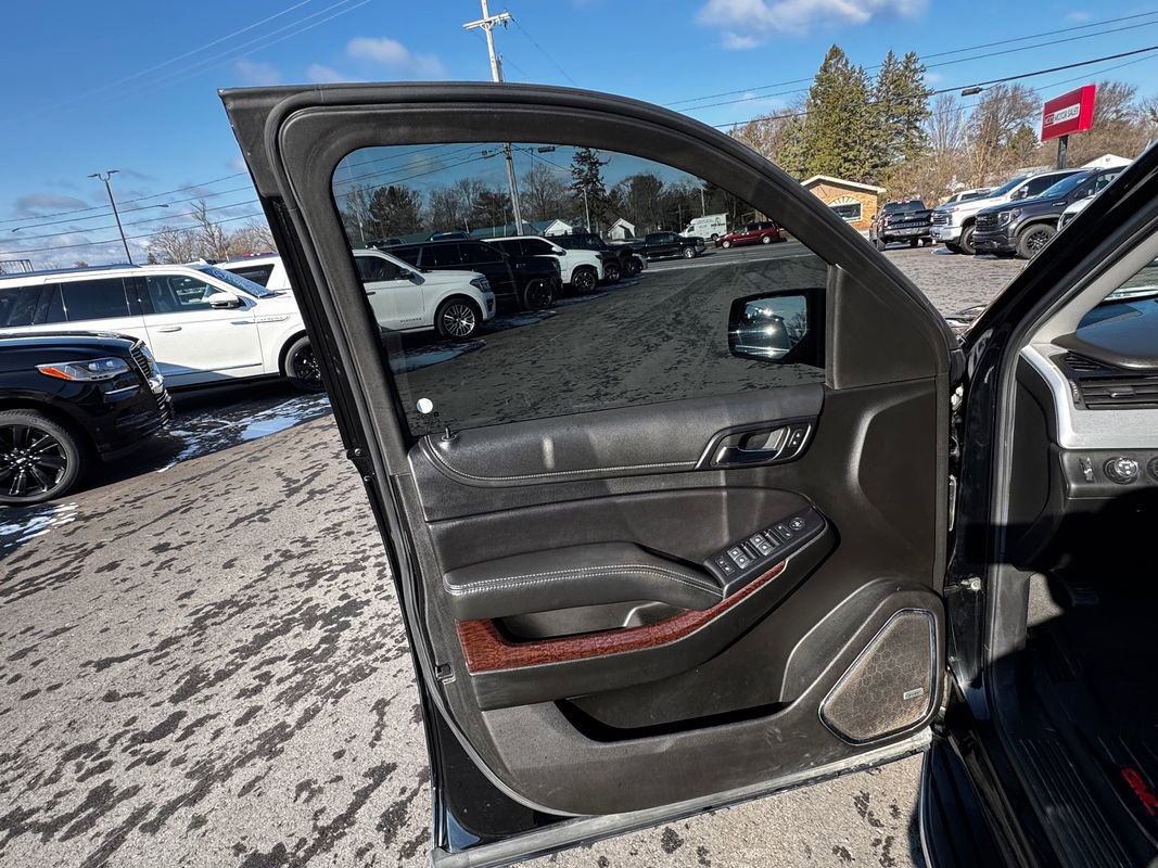 Used 2020 GMC Yukon SLE w/ SLE Value Package image 11