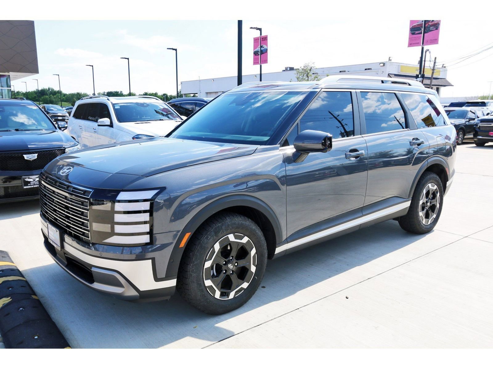 Certified 2026 Hyundai Palisade SEL FWD image 3