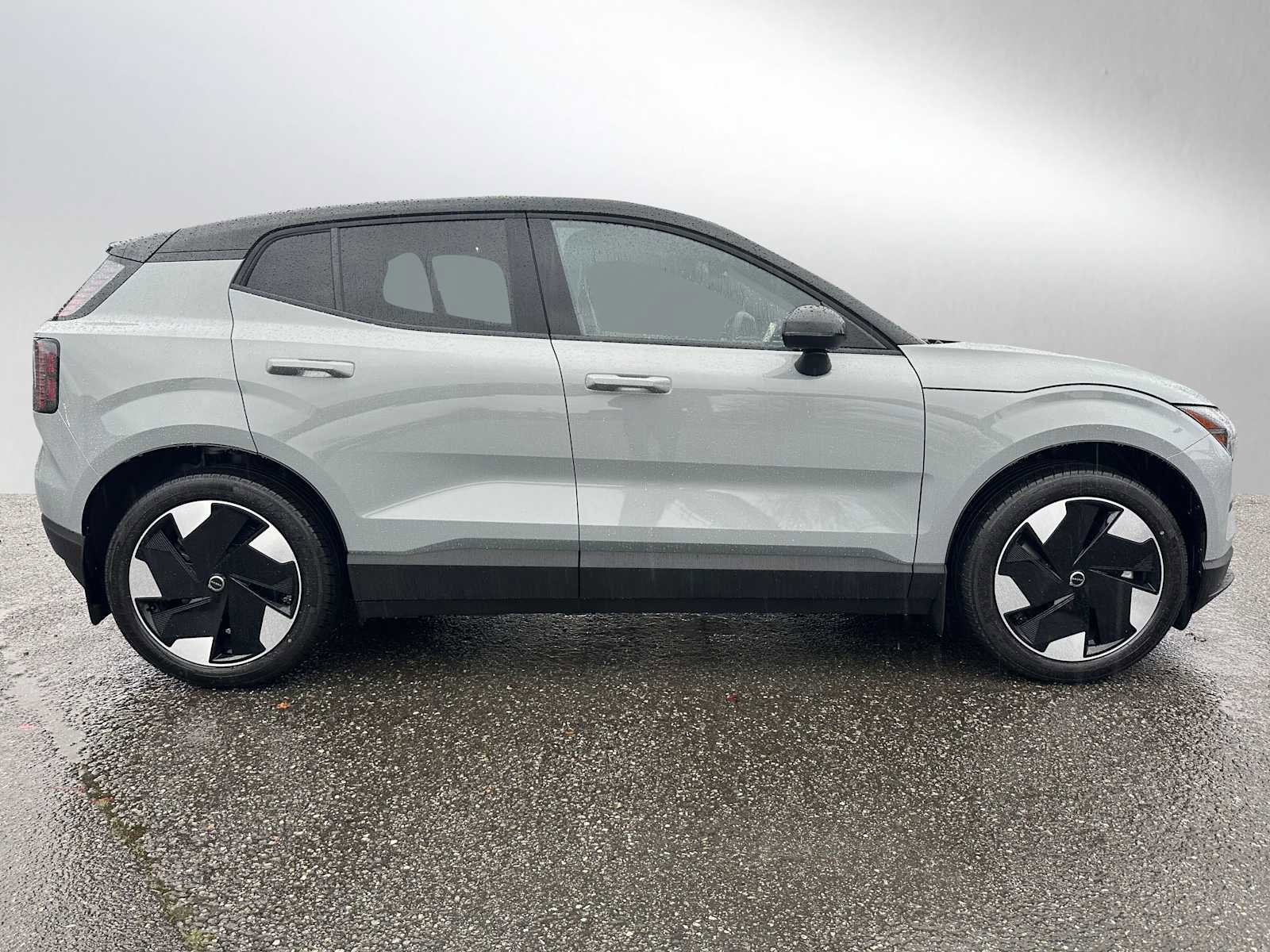 New 2026 Volvo EX30 Plus w/ Protection Package Premier AWD/4WD image 2