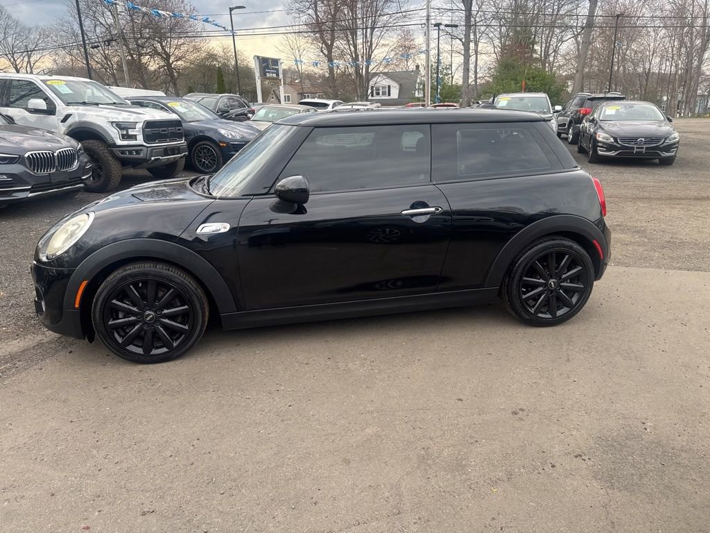 Used 2018 MINI Cooper S image 19