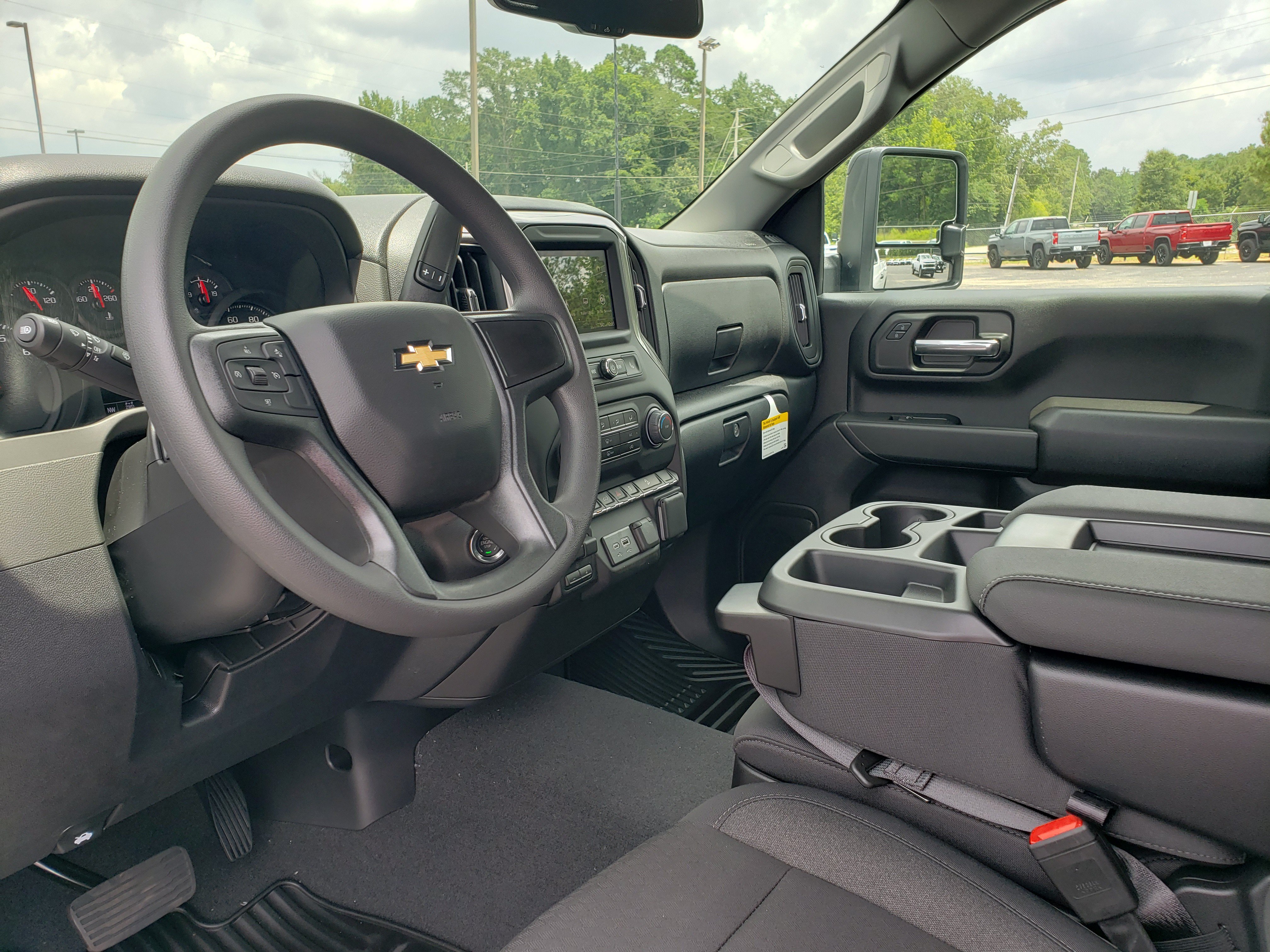 New 2026 Chevrolet Silverado 2500 Custom w/ Custom Value Package AWD/4WD image 27