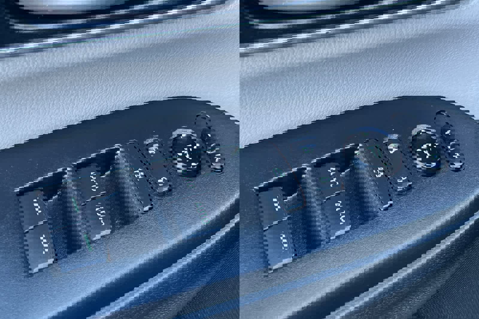 Used 2018 Honda CR-V EX-L image 13