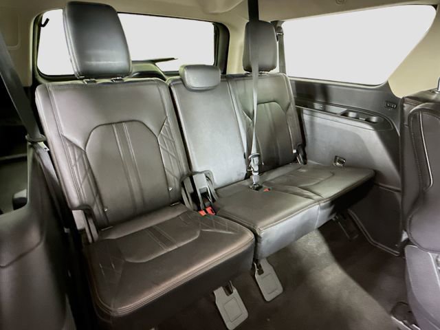Used 2018 Ford Expedition Max Platinum AWD/4WD image 28