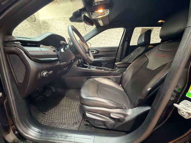 Used 2024 Jeep Compass Trailhawk AWD/4WD image 22