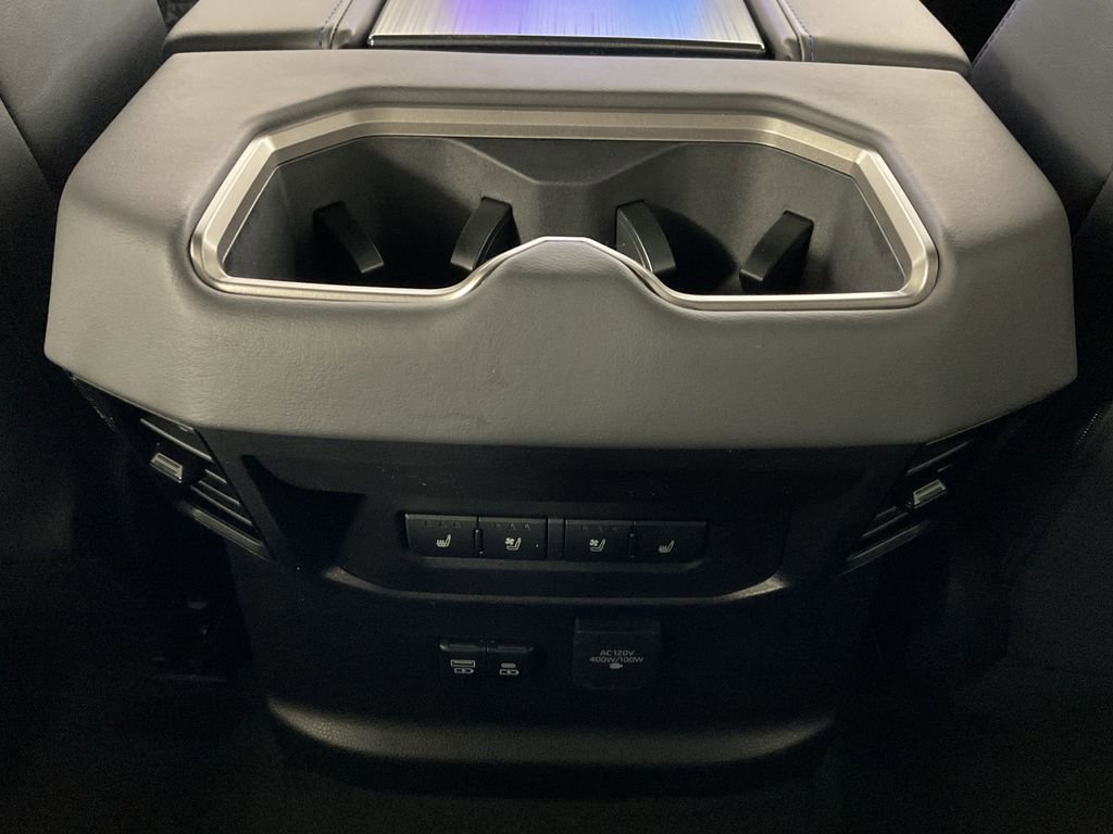 New 2026 Toyota Tundra Platinum image 10