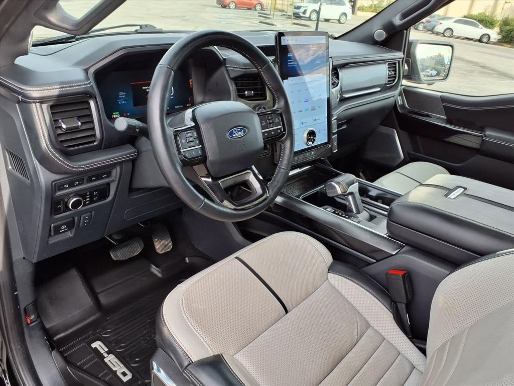 Used 2024 Ford F150 Lightning Platinum image 23