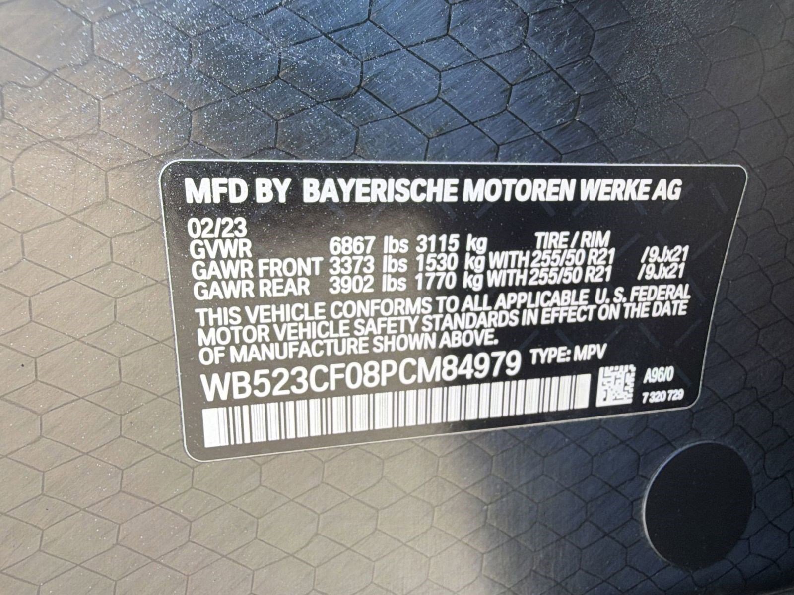 Certified 2023 BMW iX xDrive50 w/ Premium Package AWD/4WD image 18