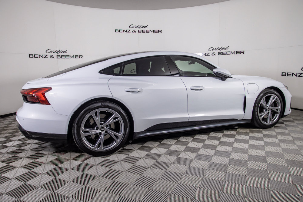 Used 2023 Audi e-tron GT Premium Plus AWD/4WD image 4