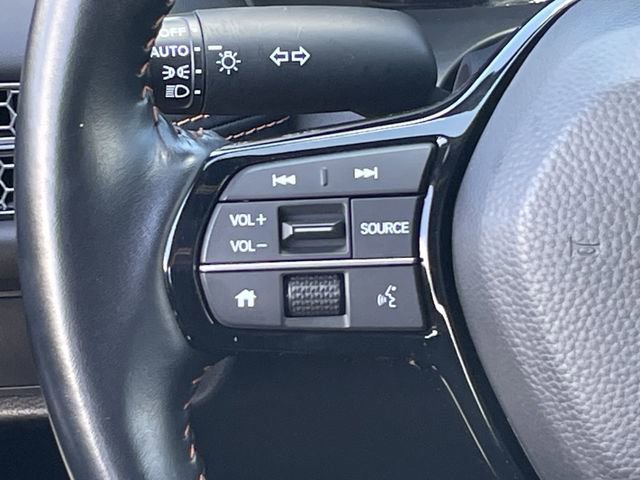 Certified 2025 Honda HR-V Sport image 13