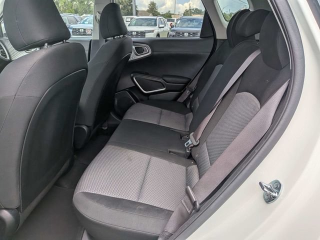 Used 2025 Kia Soul LX FWD image 12