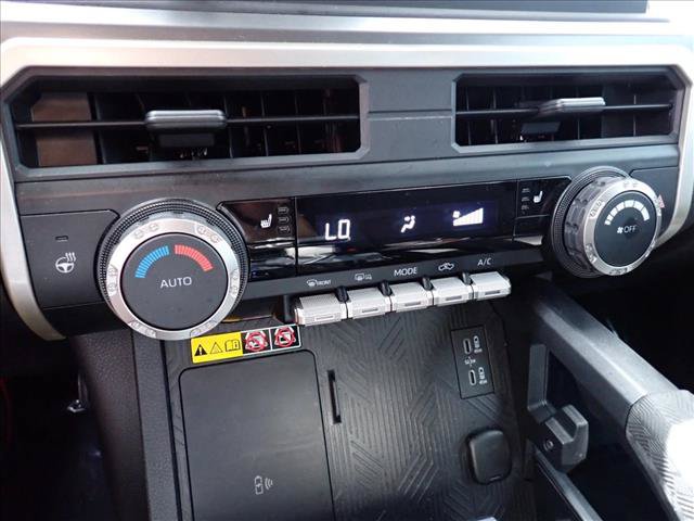 Certified 2024 Toyota Tacoma SR5 AWD/4WD image 19