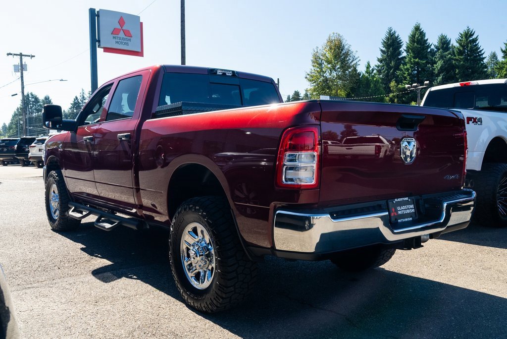 Used 2024 RAM 2500 Tradesman w/ Chrome Appearance Group image 4