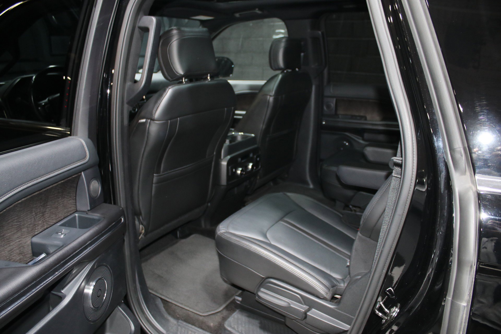 Used 2018 Ford Expedition Max Limited w/ Equipment Group 302A image 39