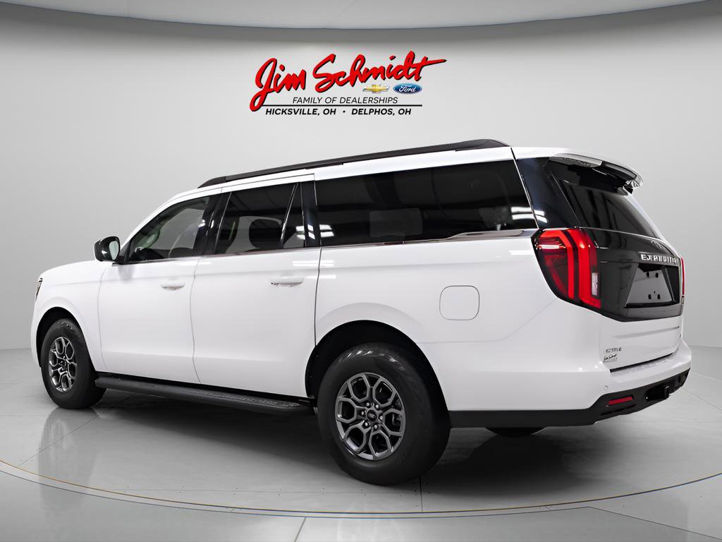 Used 2025 Ford Expedition Max Active AWD/4WD image 4