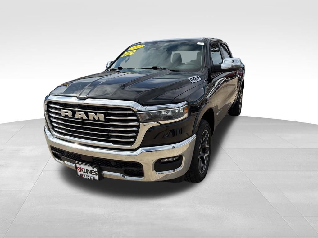Used 2025 RAM 1500 Laramie image 5
