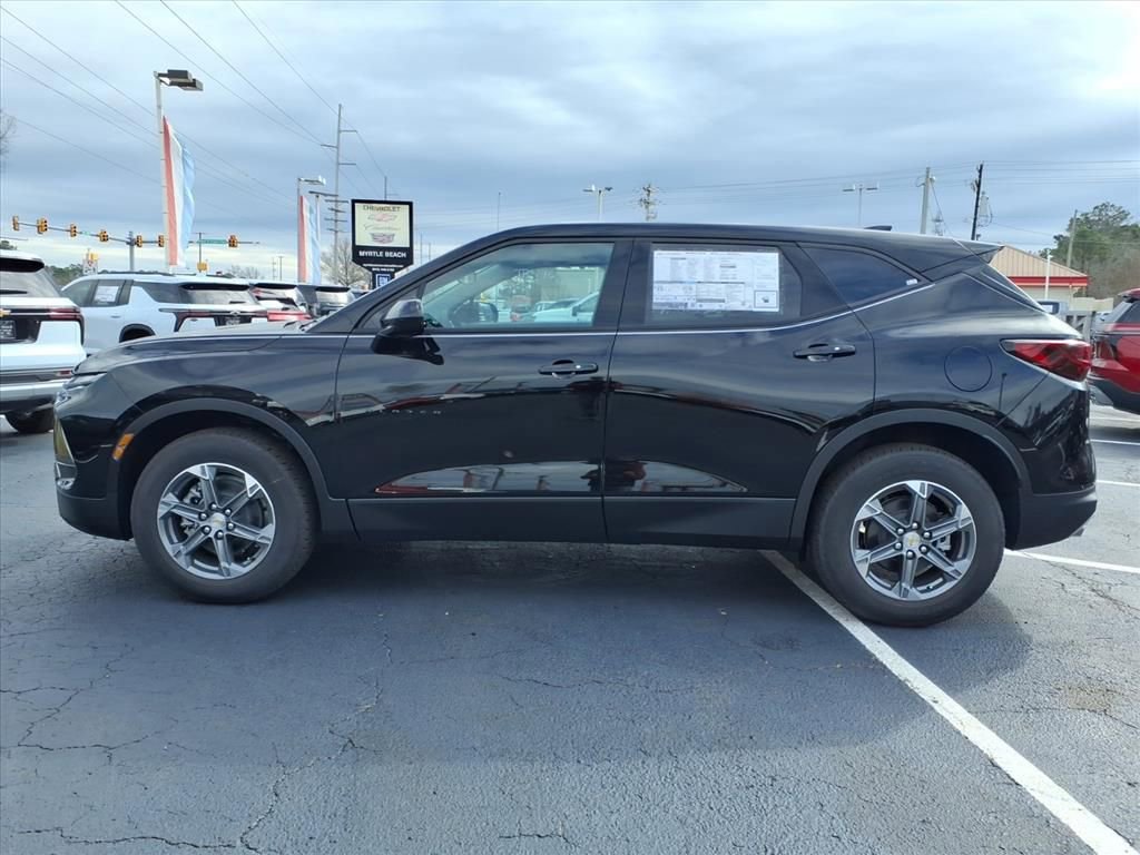 New 2026 Chevrolet Blazer LT image 6