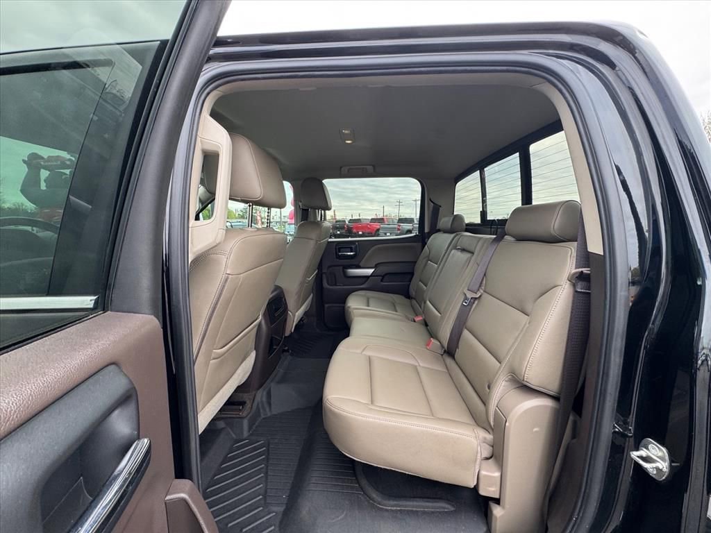 Used 2018 Chevrolet Silverado 1500 LTZ Z71 w/ LTZ Plus Package image 10