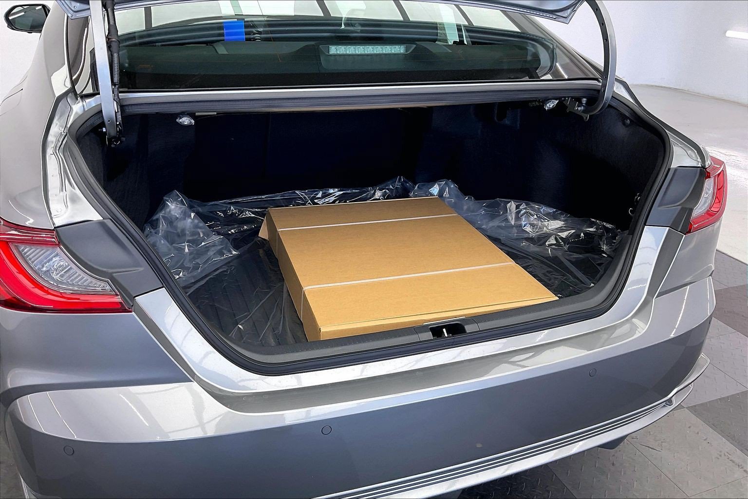New 2026 Toyota Camry XSE FWD image 11