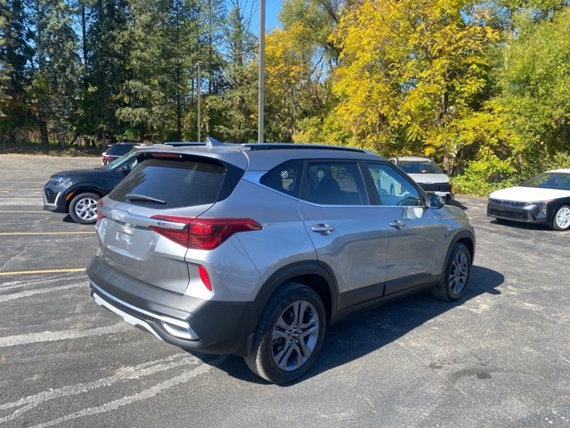 Certified 2023 Kia Seltos S image 8