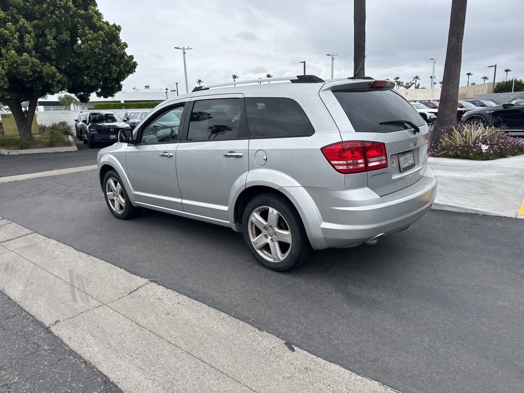 Used 2009 Dodge Journey R/T w/ Flexible Seating Group FWD image 16