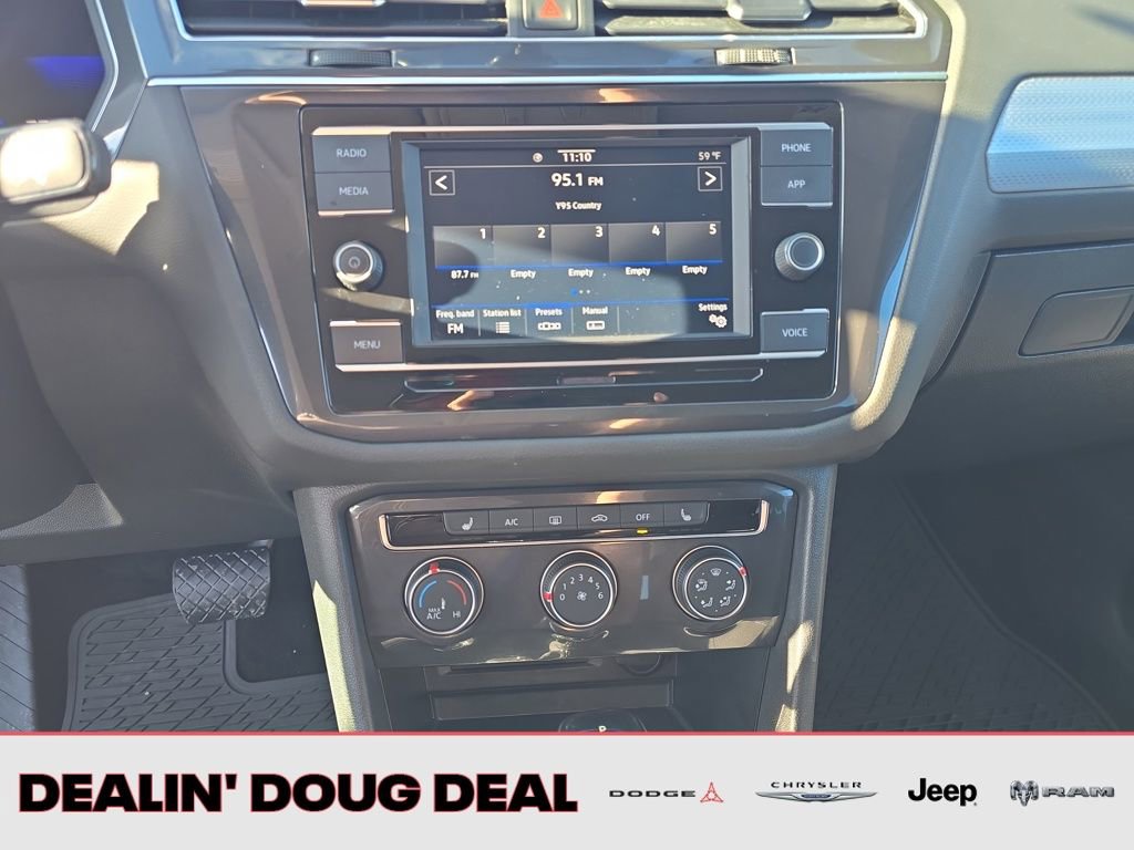 Used 2023 Volkswagen Tiguan S image 18