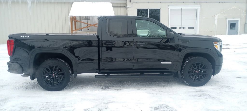 Used 2020 GMC Sierra 1500 Elevation w/ Elevation Value Package image 8
