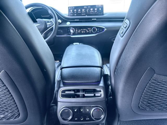 Used 2023 Genesis GV70 3.5T Sport w/ Sport Prestige Package AWD/4WD image 21