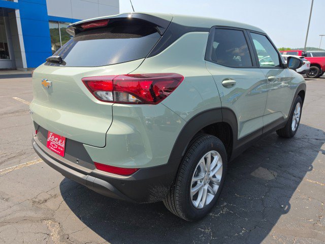 New 2026 Chevrolet TrailBlazer LS w/ LS Convenience Package AWD/4WD image 5
